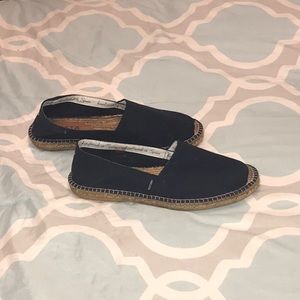 Viscata Barcelona men’s shoes. NWOT.